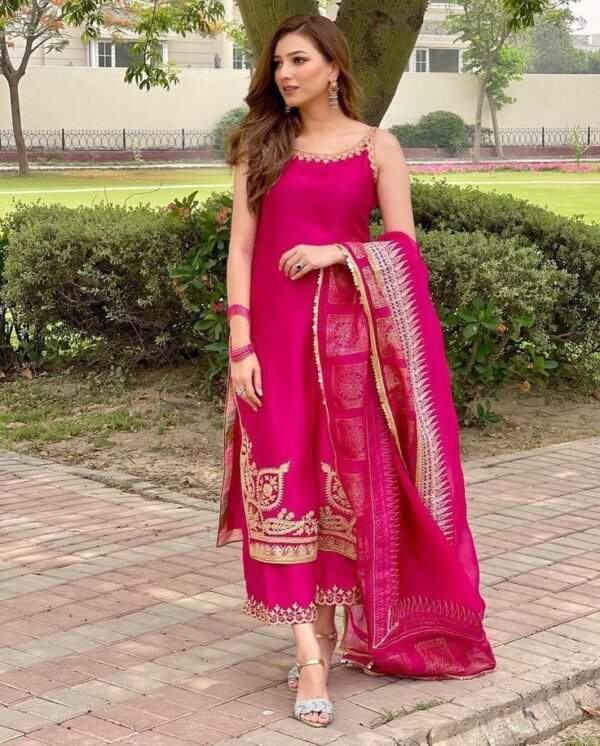 Rani Pink Sleeveless Embroidered Suit Set with Banarasi Dupatta