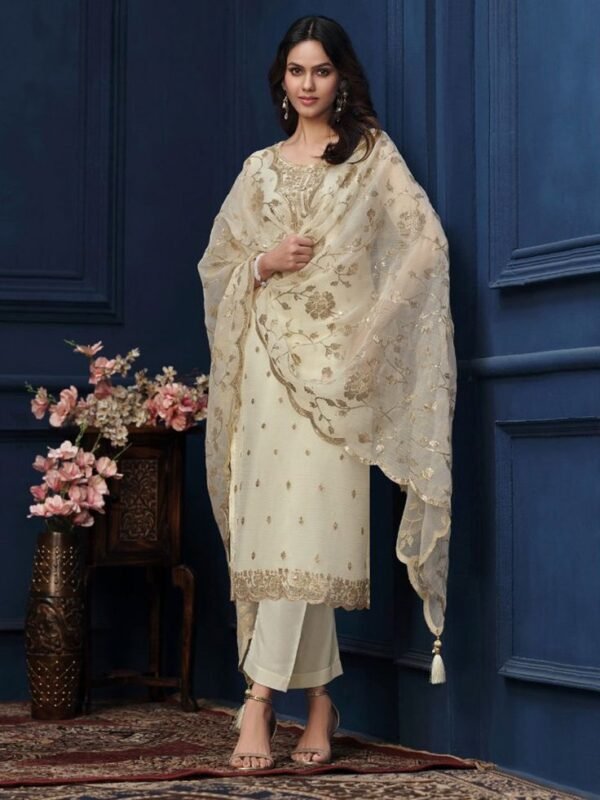 Ivory Elegance Embroidered Organza Chiffon Salwar Suit