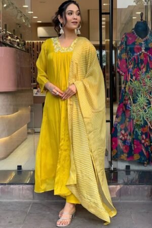 Yellow kurta set Of Women