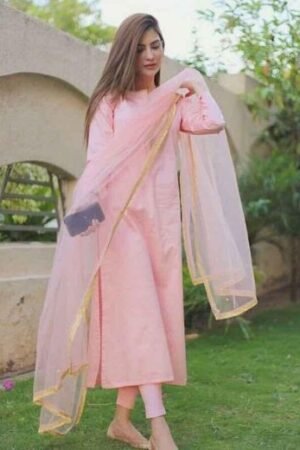 Beatifull Pink Kurta Set For Womens