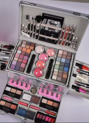 Professional Silver Makeup Box – Complete All-in-One Beauty Kit