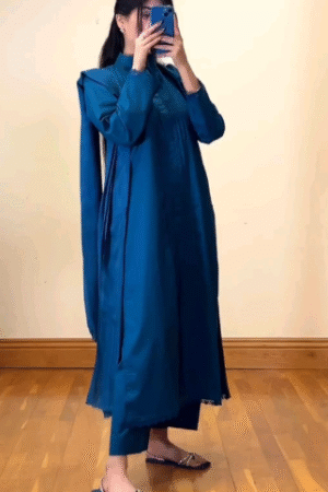 Effortless Elegance in Teal