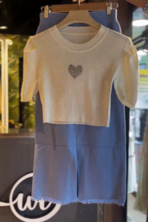 Women’s Ribbed Knit Crop Top with Heart Embellishment – Stylish Casual & Party Wear