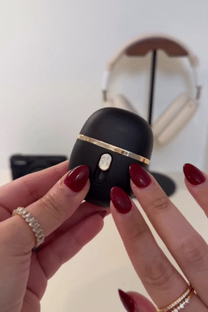 Mini Rechargeable Electric Lint Remover with Safety Lock & Gold Trim Design