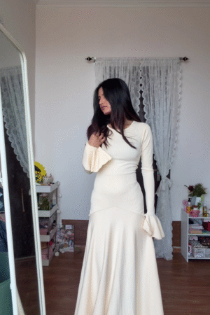 Soft Elegance in Ivory